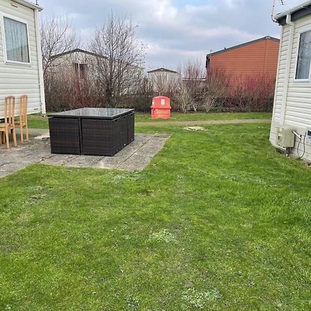 Cozy Camber Caravan 3 Bedroom Retreat With Decking Rye Extérieur photo